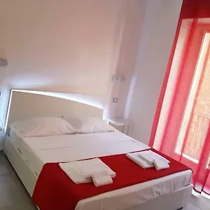 فندق مبيت وإفطار Stella Diana, نابولي