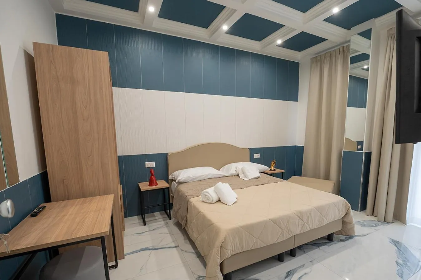 Pc Boutique H Loggia, By Clapa Group Hotell Neapel